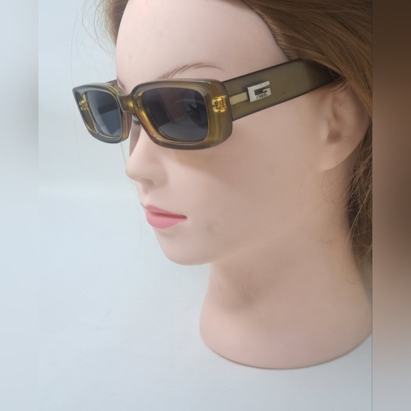 Gucci Womens Sunglasses Tom Ford Y2K Green Black Rectangle GG 2409/N/S 49-19-135 - Picture 1 of 16